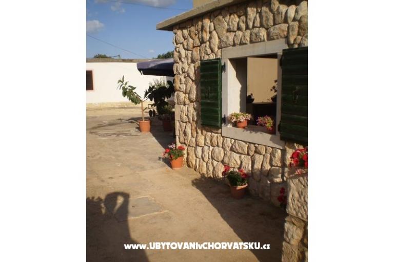 Apartmaji Vuk – foto 9