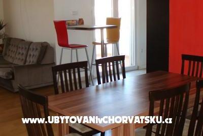 Apartma Just Cozy – foto 7
