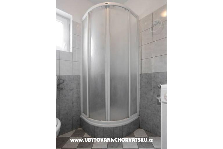 Apartma Garden – foto 13
