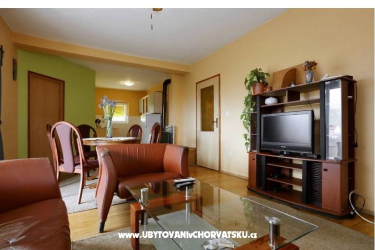 Apartma Garden – foto 9