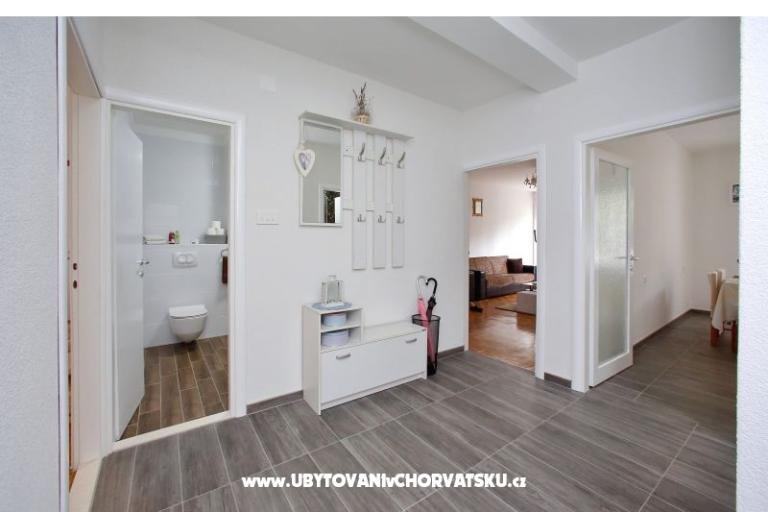 Apartma Lilic  – foto 14