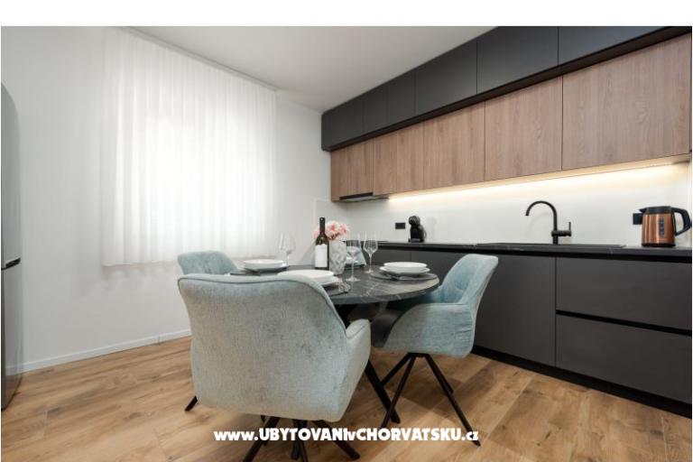 Apartma Luxe Holiday Home – foto 6