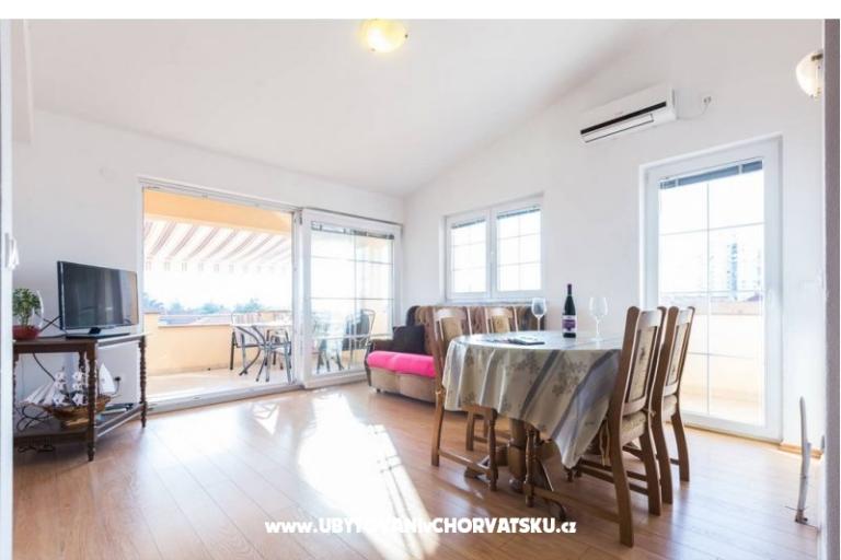Apartmaji Villa Dijana – foto 2