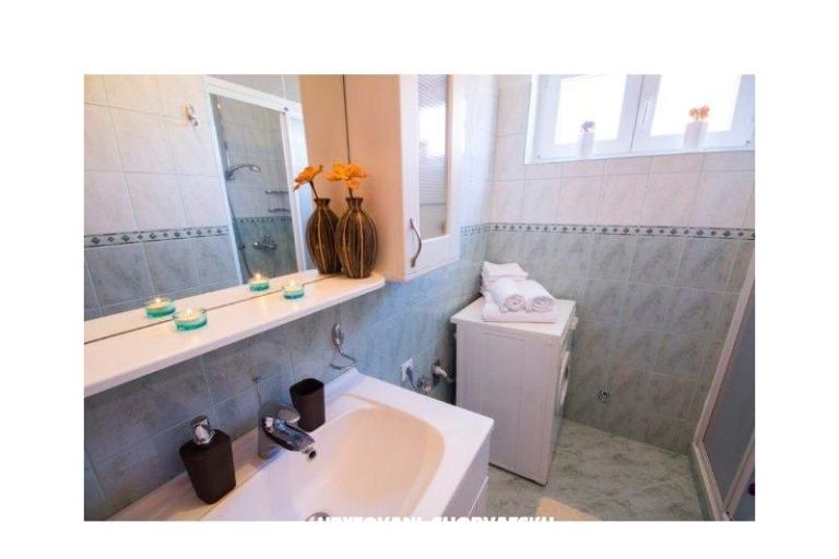 Apartmaji Afrodita – foto 8
