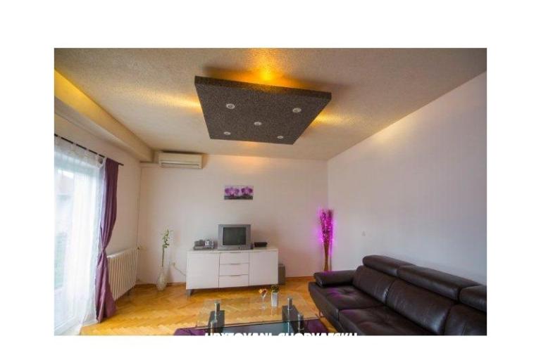 Apartmaji Afrodita – foto 9