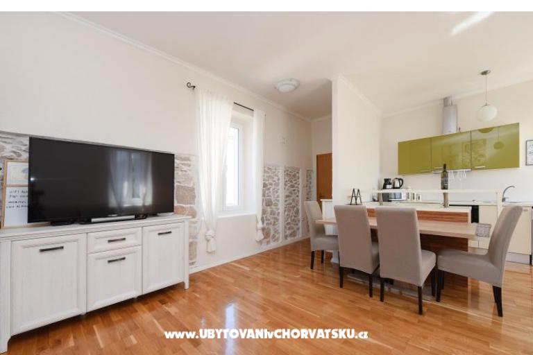 Apartmaji Karuzz – foto 9