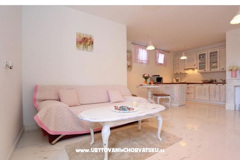 Apartmaji LuxuryJ&M Zadar – foto 10