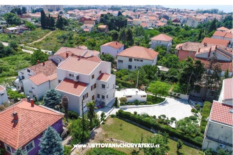 Calypso Royal Apartma – foto 2