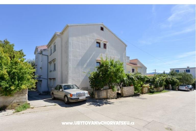 Apartmaji Diklo – foto 2