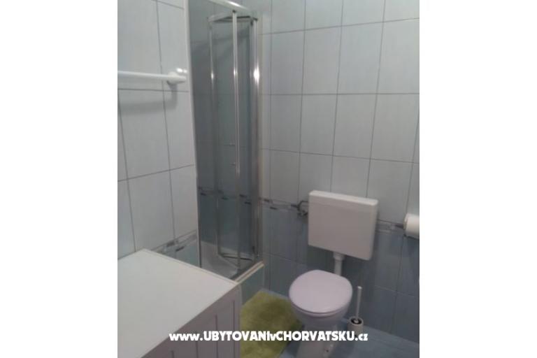 Luton Apartmaji – foto 9