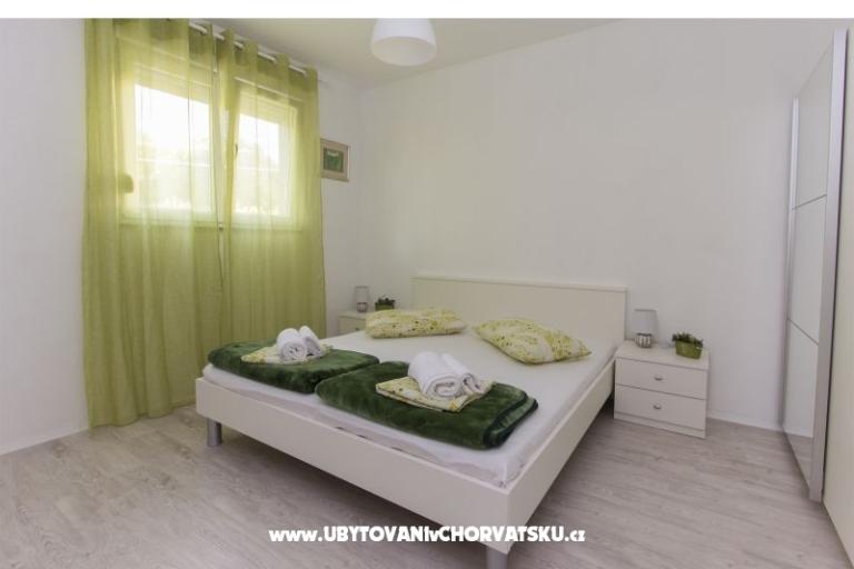Apartmaji Nella – foto 3
