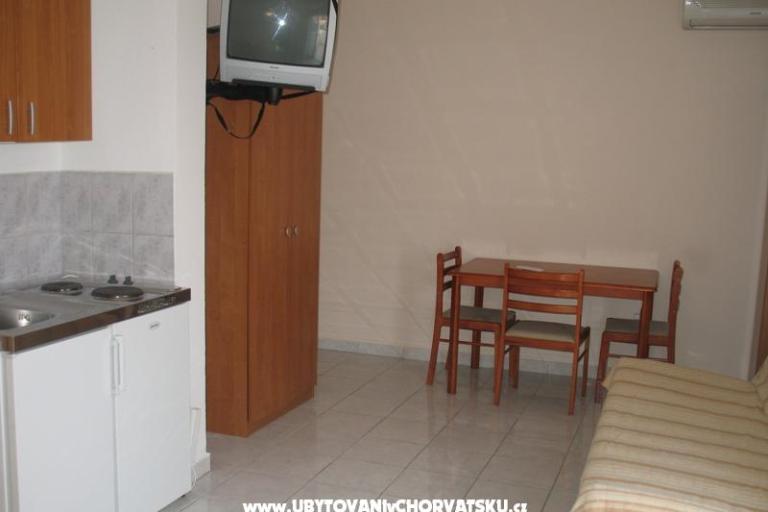 Apartmaji Mladi mornar – foto 9