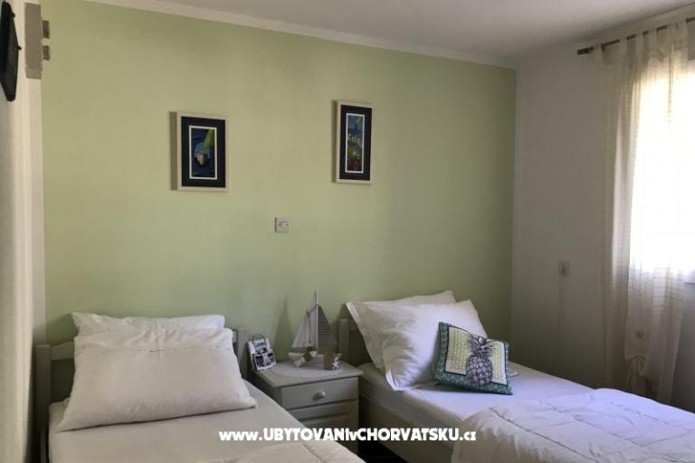 Apartmaji Biskup – foto 13