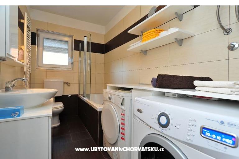 Apartma z bazenom ViGo – foto 14