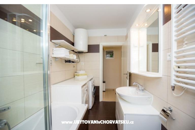 Apartma z bazenom ViGo – foto 15