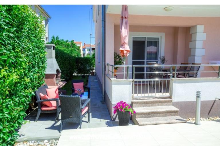 Apartma z bazenom ViGo – foto 16