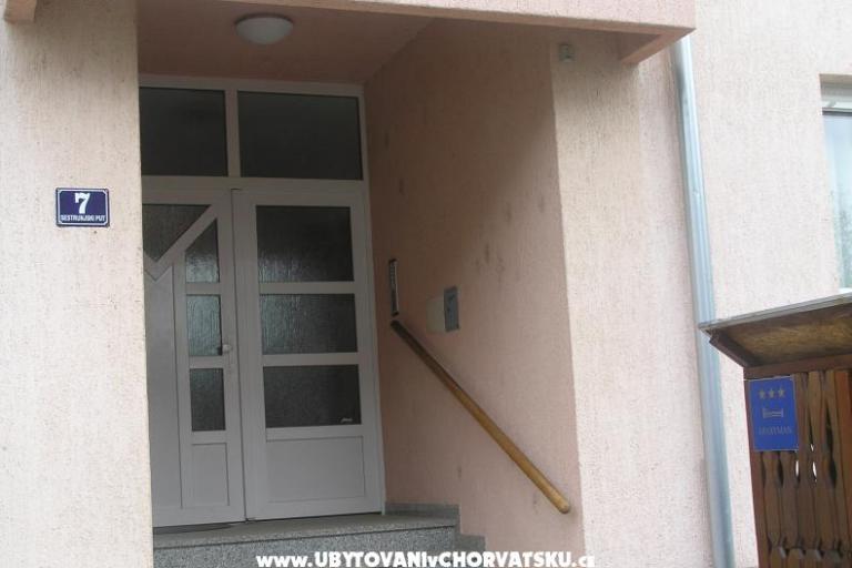 Zagreb - Apartma – foto 8
