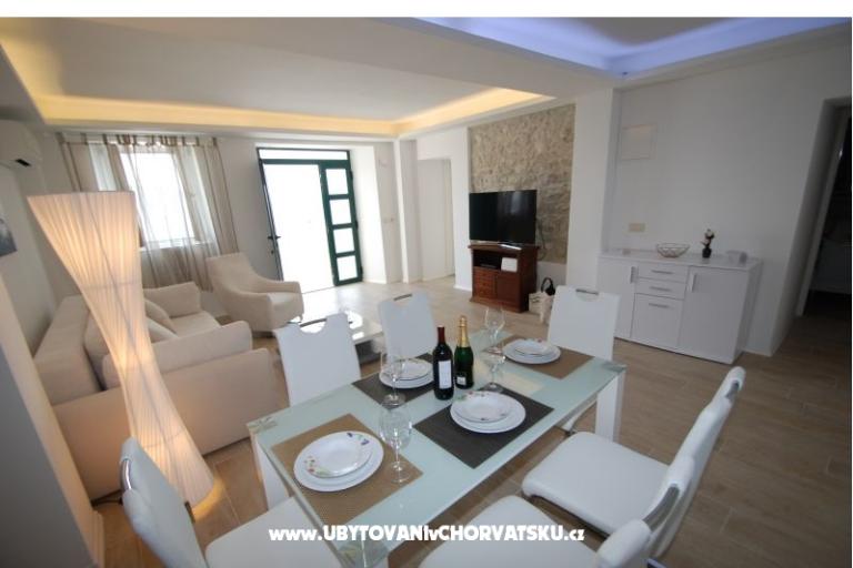 Apartmaji Casablanca – foto 9