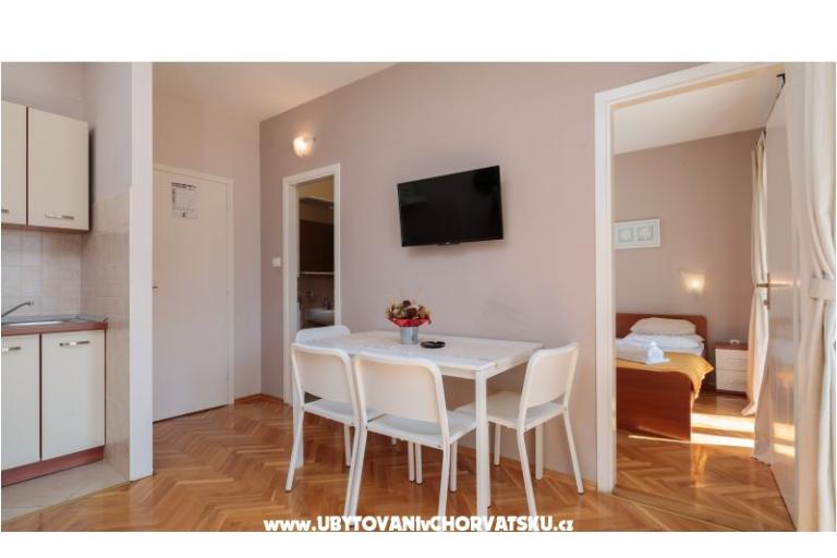 Apartmaji Barbaric – foto 11