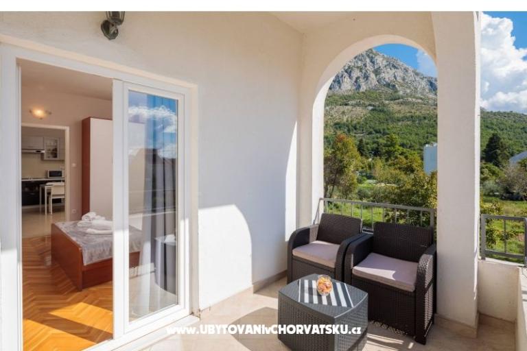 Apartmaji Barbaric – foto 12