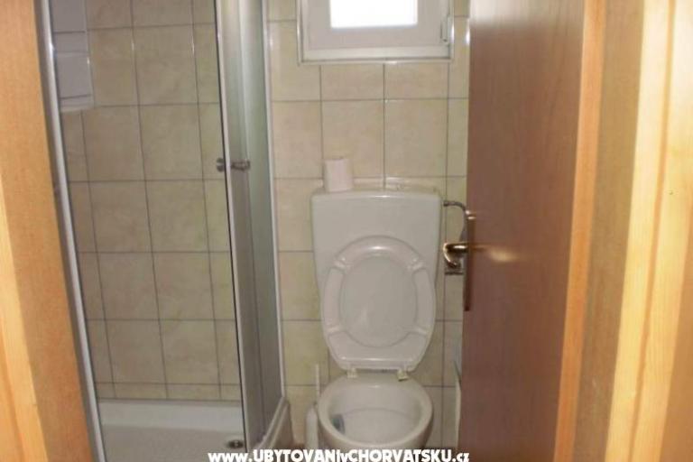 Apartmaji Jakić  – foto 4