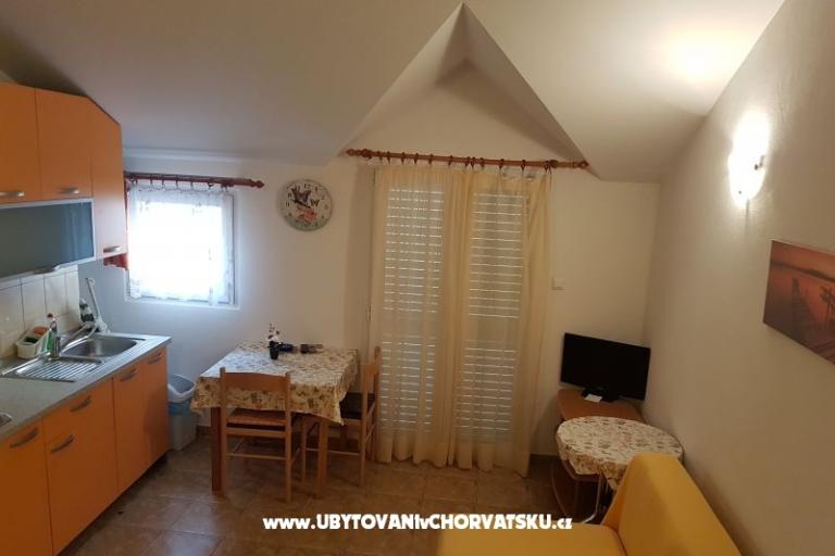 Apartmaji Jakić  – foto 5