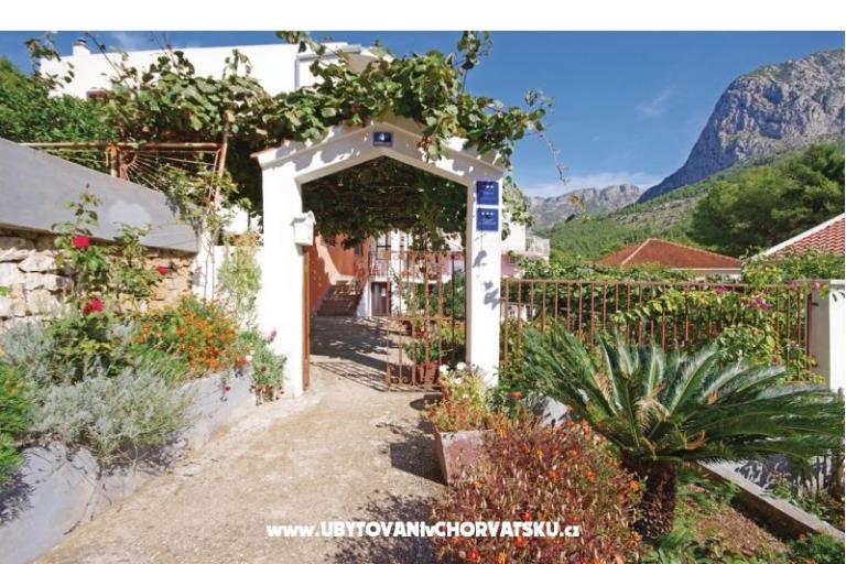 Apartmaji Julijana Zaostrog – foto 4