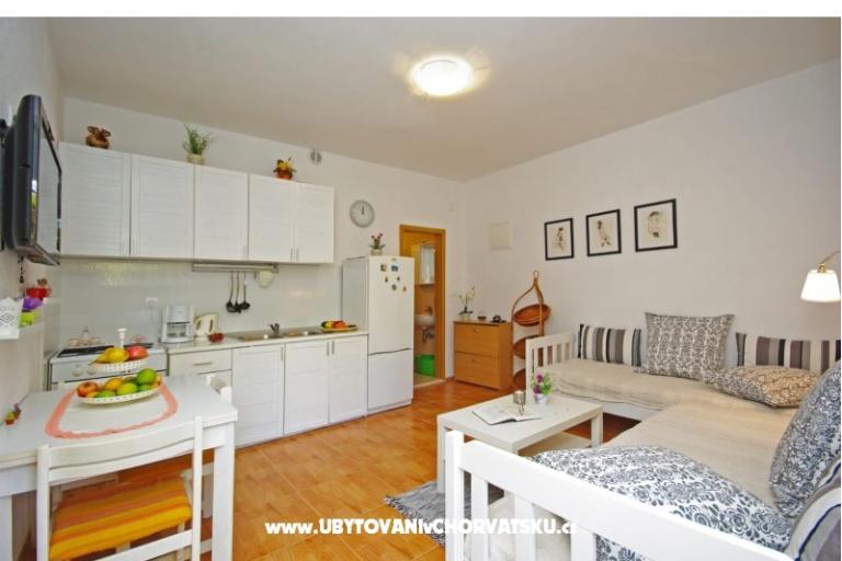 Apartmaji Marija – foto 12
