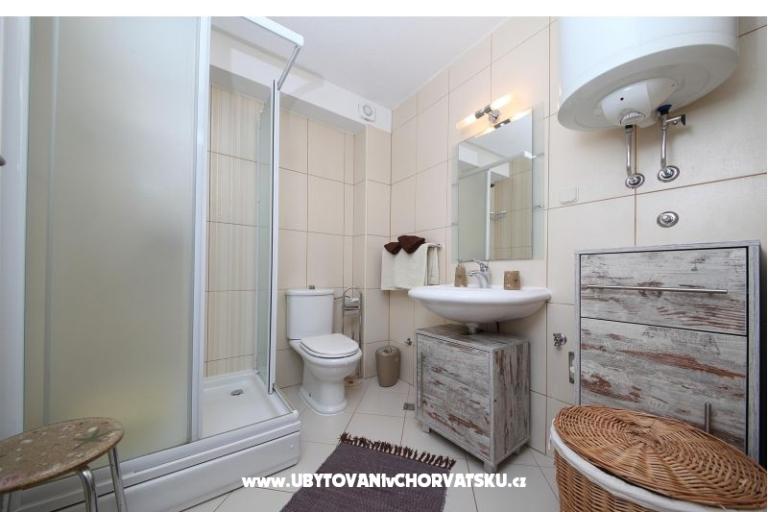 Apartmaji  Plana – foto 4