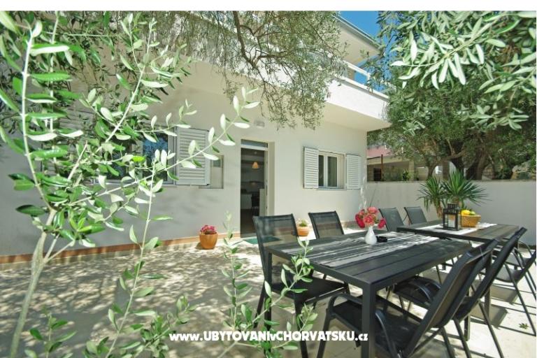 Strandhaus Dalmatien / Hiša Dado – foto 13