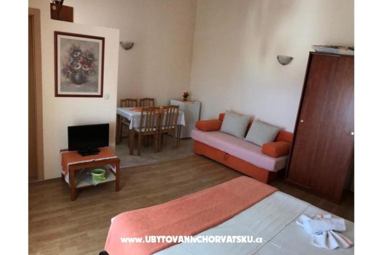 Apartmaji Glavina – foto 12