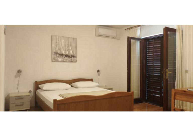 Apartmaji Mate – foto 10