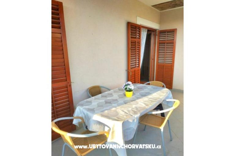 Apartmaji BLUE – foto 14