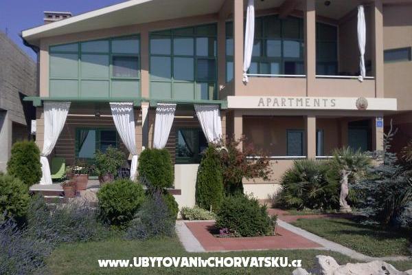 Apartmaji California – foto 4