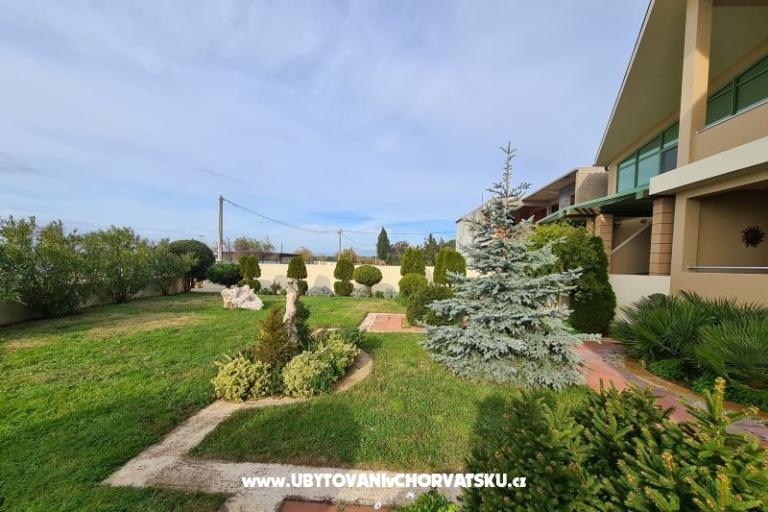 Apartmaji California – foto 6