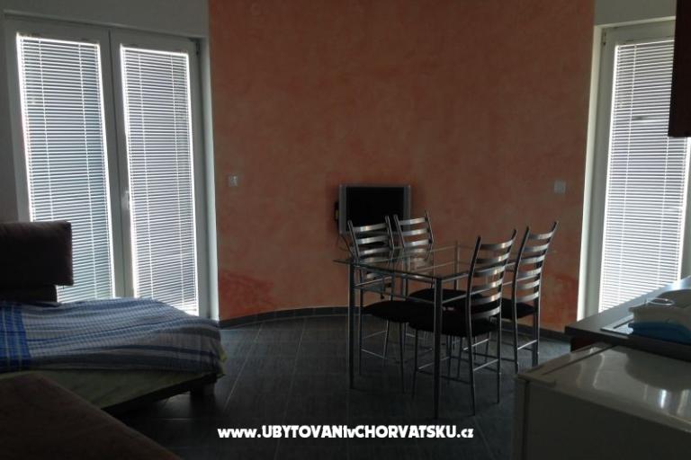 Apartmaji Ćurić – foto 12