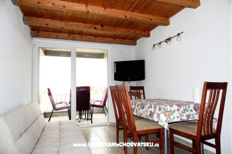 Apartmaji Denis i Sandra – foto 10