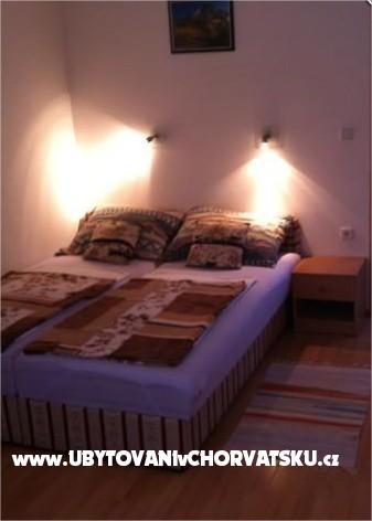 Apartmaji Gloria – foto 3