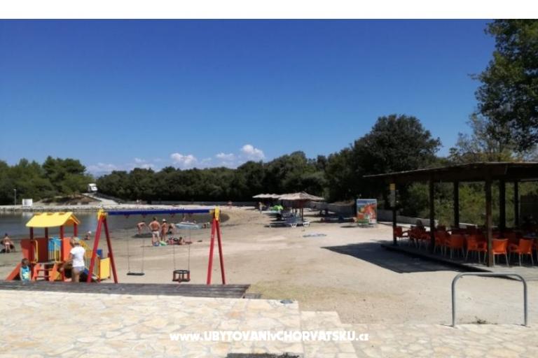 Apartmaji Zora – foto 13
