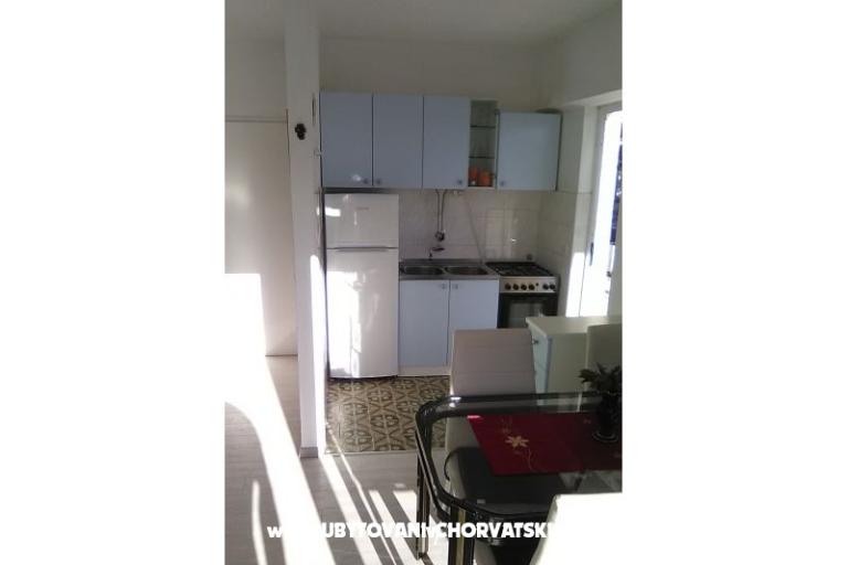Apartma Lola – foto 5
