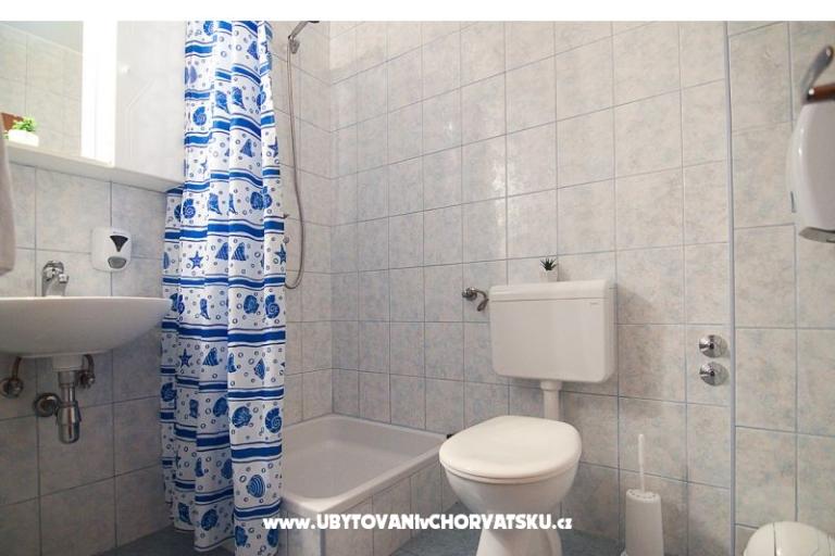 Apartmaji Adriana – foto 11