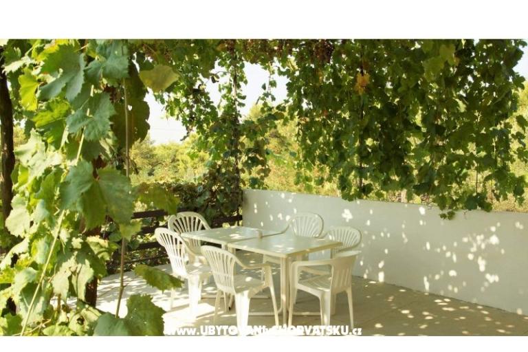 Apartmaji Lily – foto 4