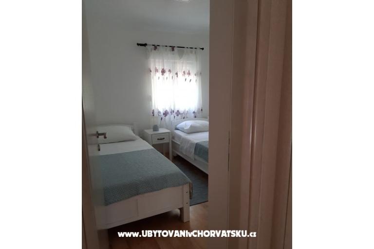 Apartmaji Lydia – foto 14