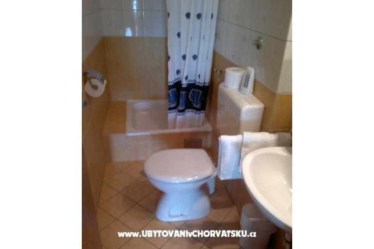 Apartmaji Mirela – foto 7