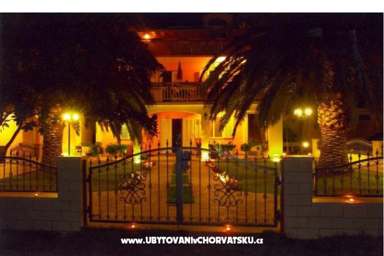 Vila Filipovic Apartmaji Žuljana – foto 15