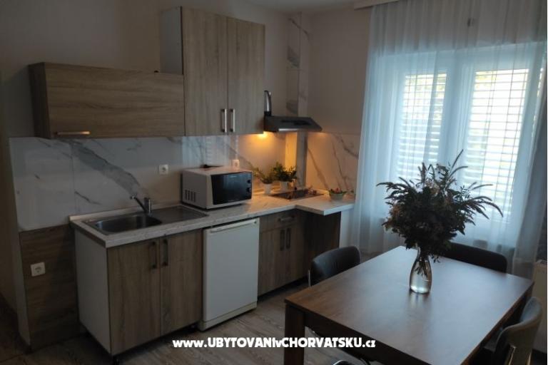 Vila Filipovic Apartmaji Žuljana – foto 16